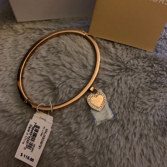 Michael Kors bangle bracelet,Rose Gold tone HEART, - Picture 5 of 8